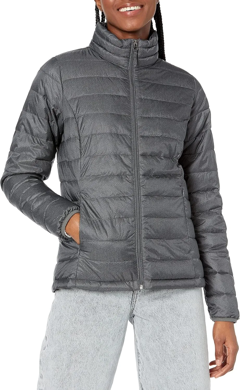 Amazon Essentials Women's Lightweight Long-Sleeve Water-Resistant Packable Puffer Jacket (Available in Plus Size)