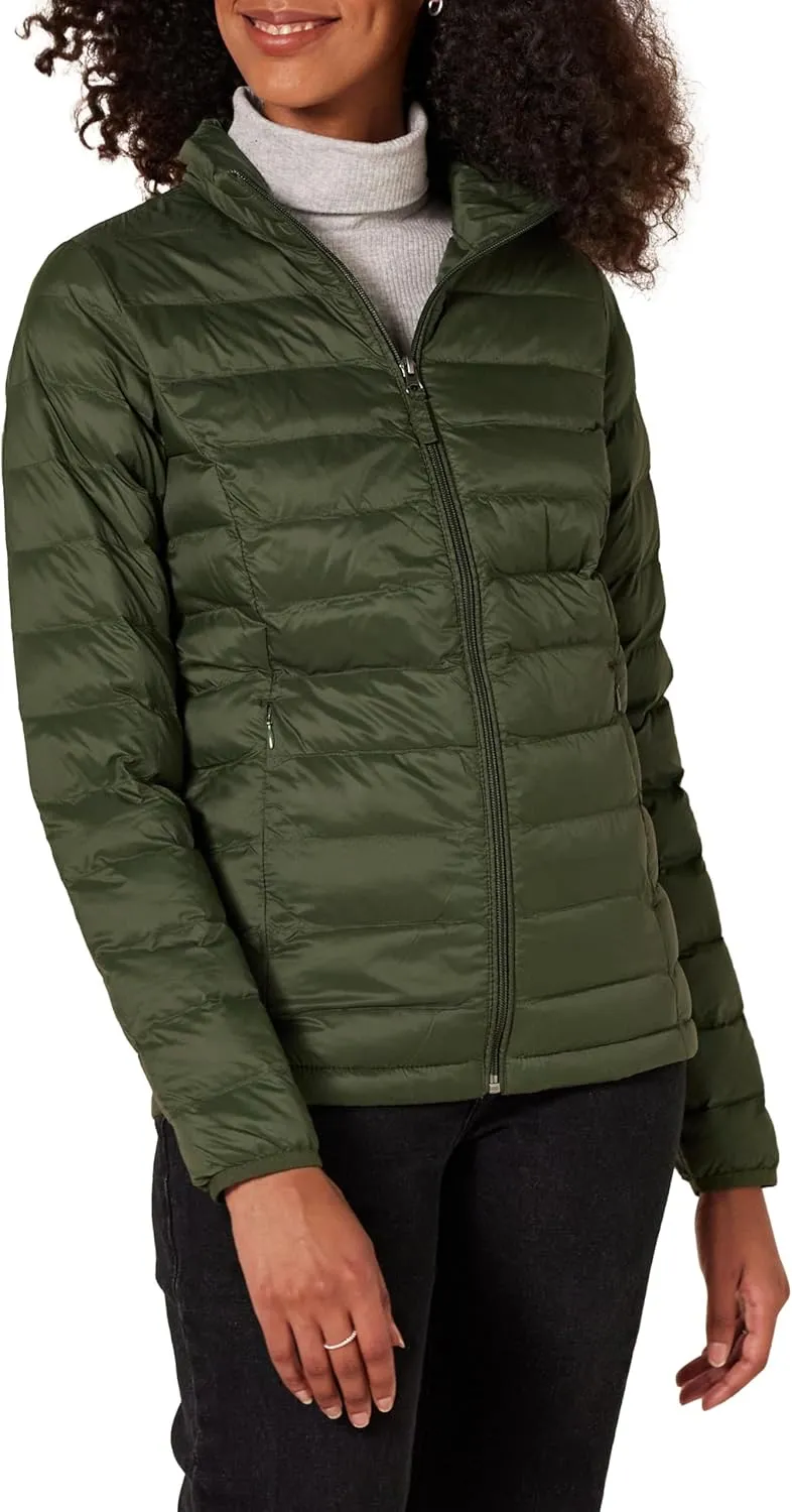 Amazon Essentials Women's Lightweight Long-Sleeve Water-Resistant Packable Puffer Jacket (Available in Plus Size)