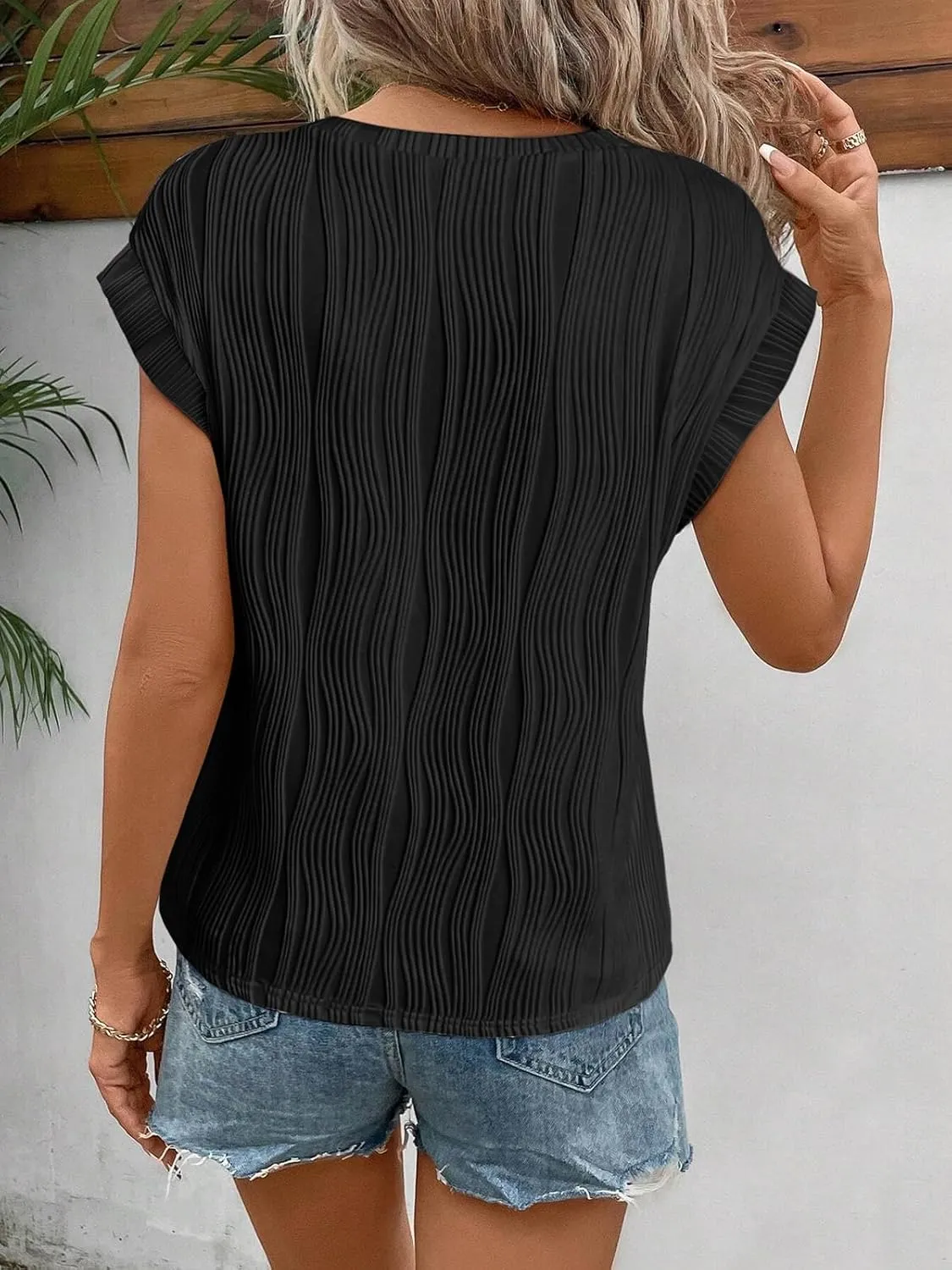 ATHMILE Womens Short Sleeve Summer Tops Crewneck Textured Shirts Basic T Shirt Casual Work Blouses